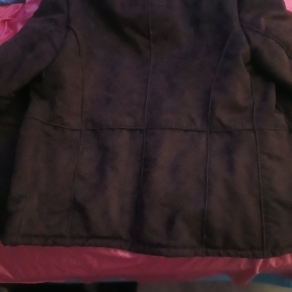 Coat - Picture 2 of 4